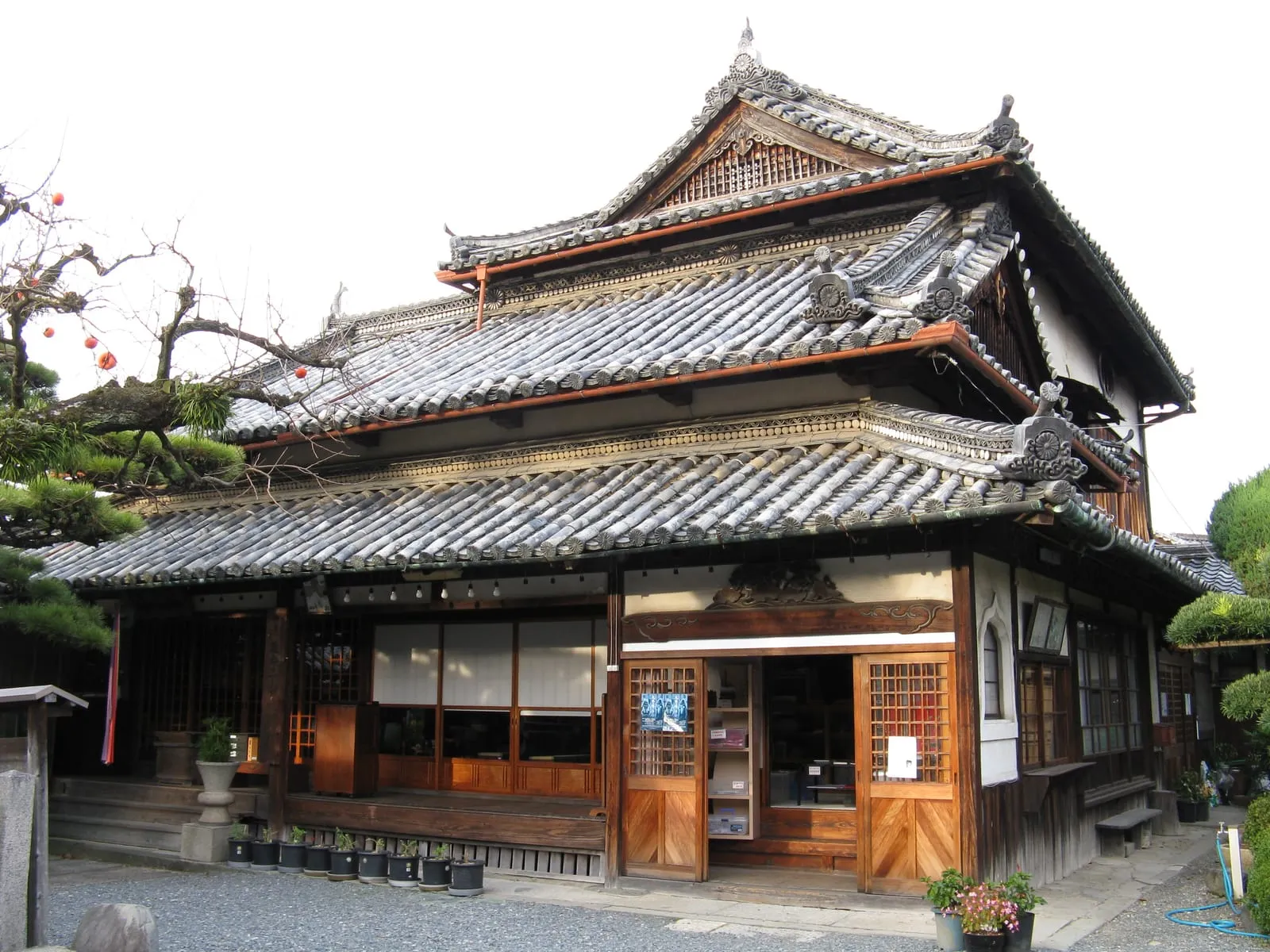The main hall of Zenmyōshō-in (Sanada-an) temple, built on the Sanada residence site in Kudoyama