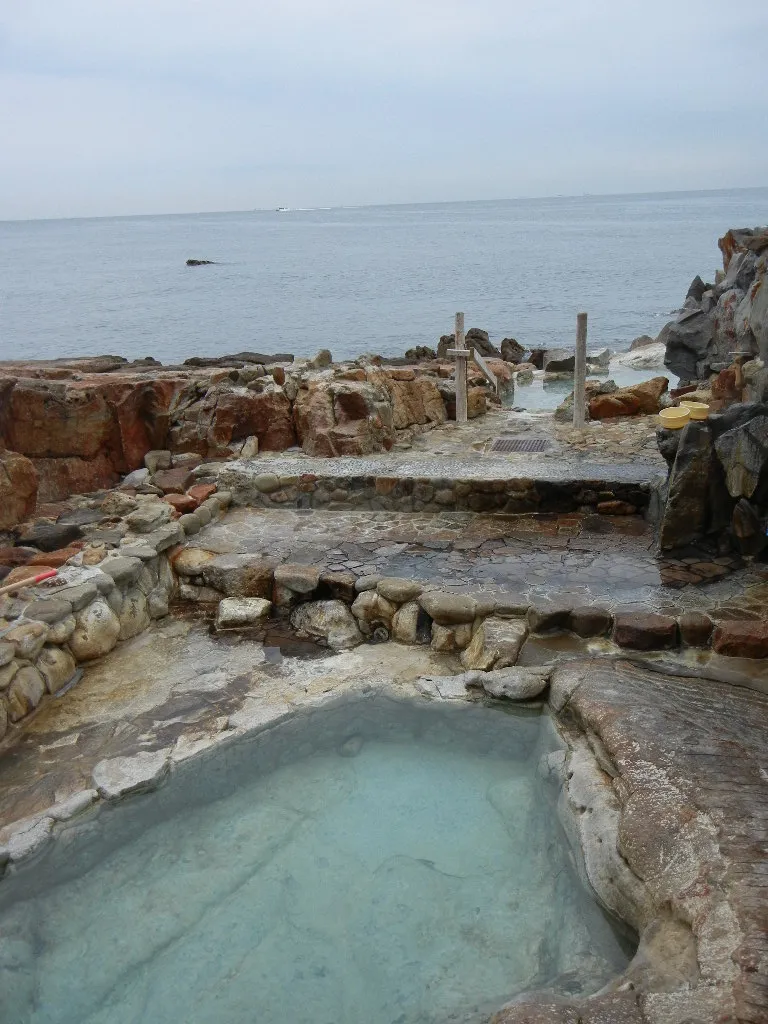 The rock pools of Sakinoyu open-air onsen at the edge of the Pacific in Shirahama, Wakayama